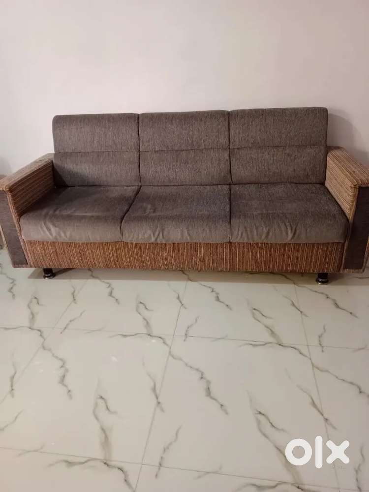 Sofa & tv table