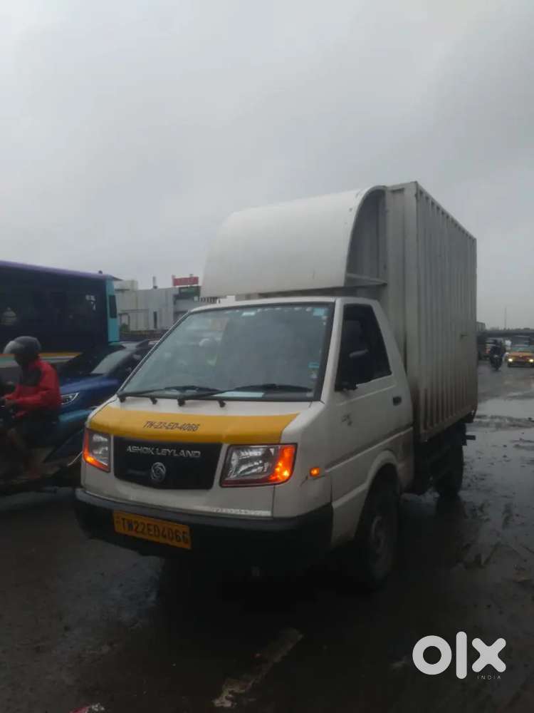DTDC courier office incharge