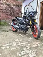 MT 15 top model A1 condition urgent sale