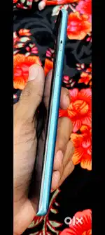 Oneplus 8 5g small display crack ok tuch