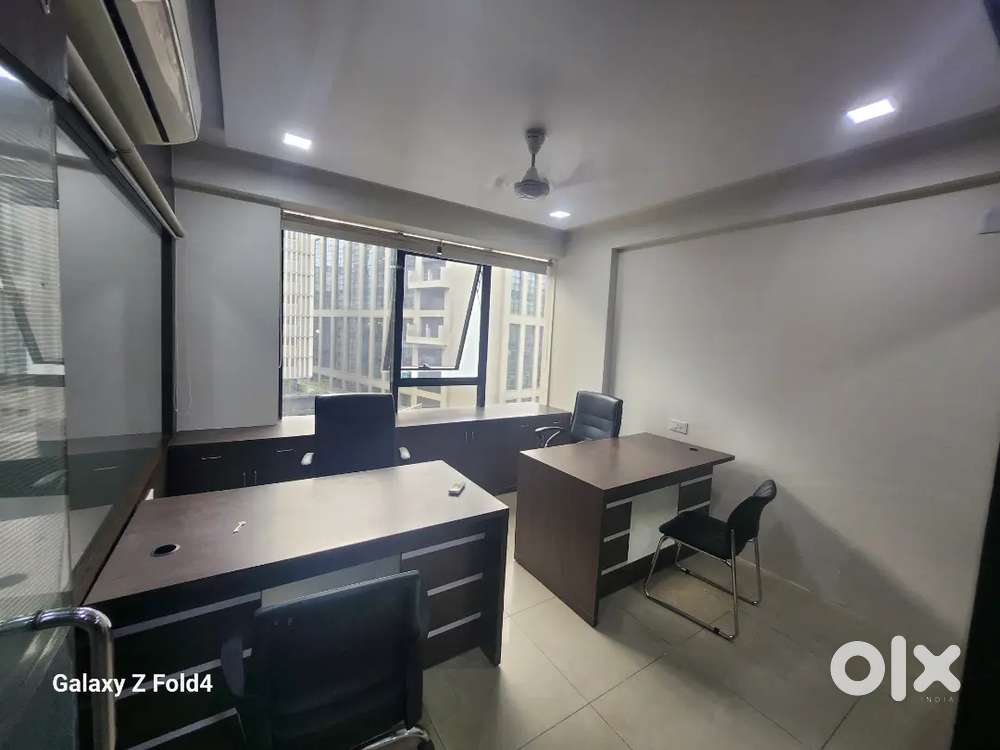 700 sqft Furnished Office On Rent at Prahladnagar