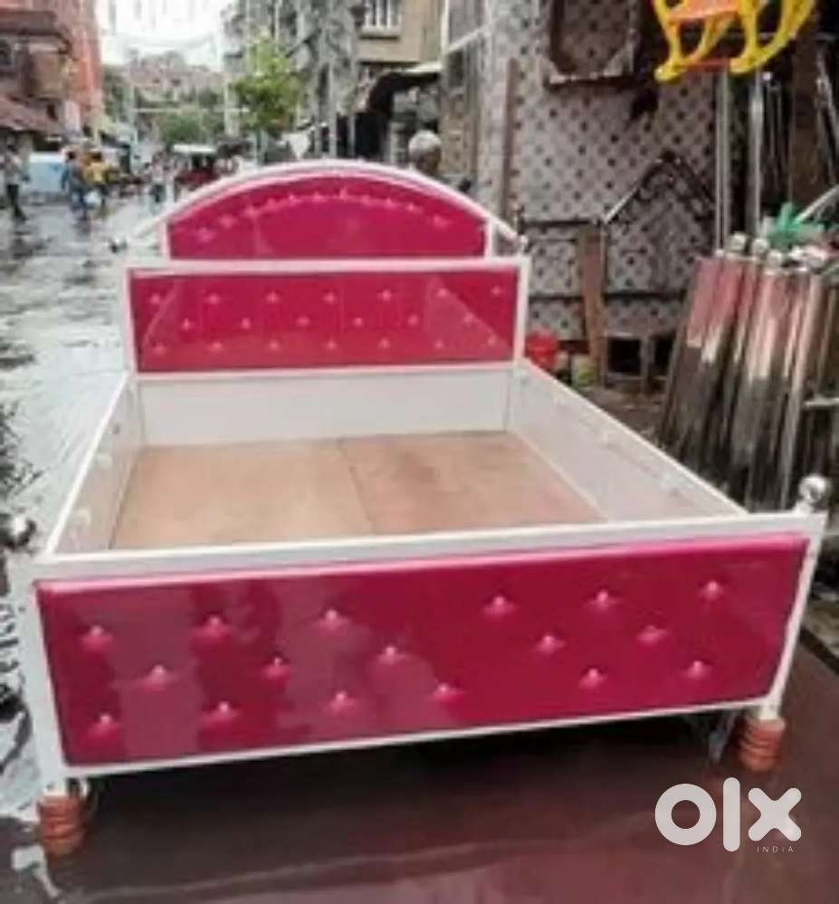 Dhamaka offer buy new double bed 3990, with box -6990/- EMI Available