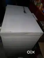 GODREJ DEEP FRIDGE 200L,PROPER WORKING CONDITION