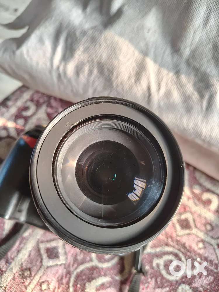 Nikon d90 cemra ek dam ok hai