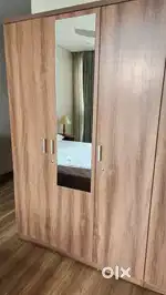 3 Door Wooden Wardrobe With Mirror