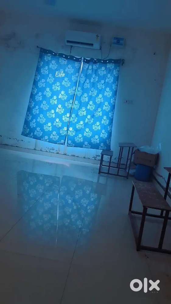Girls PG/ room for rent