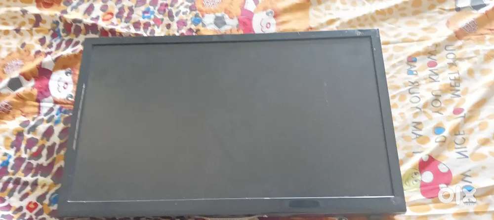 Samsung Tv  model: UA22F5100AR