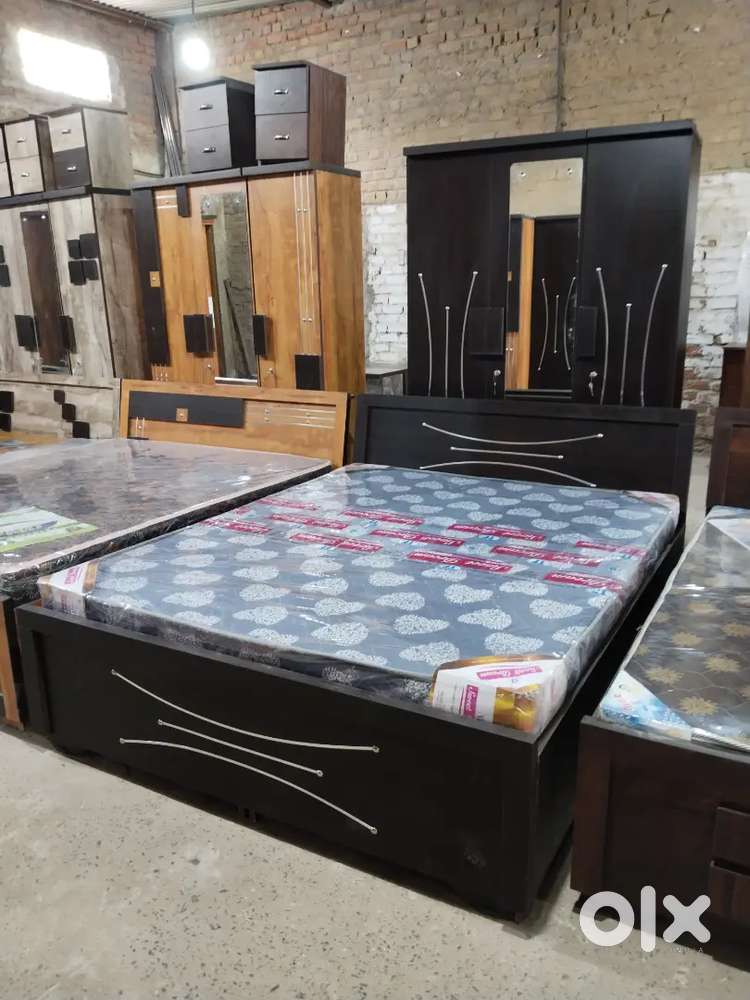 Id67 bedroom set new.d.v