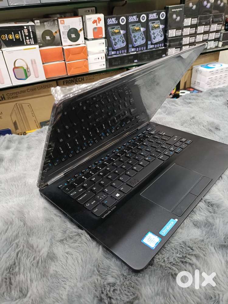 DELL PRCISION 7270 I5 6THGEN BRAND NEW CONDITION REFURBSHED LAPTOP
