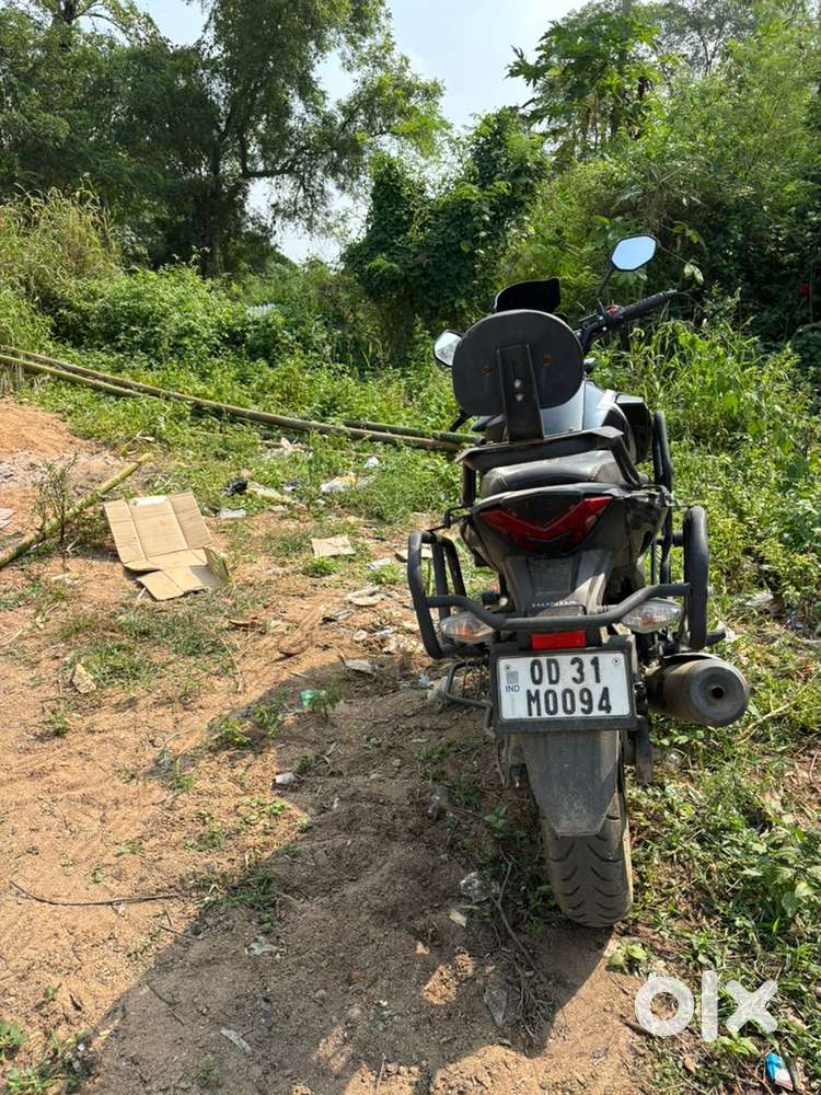 Honda sp160 only 7000 kms