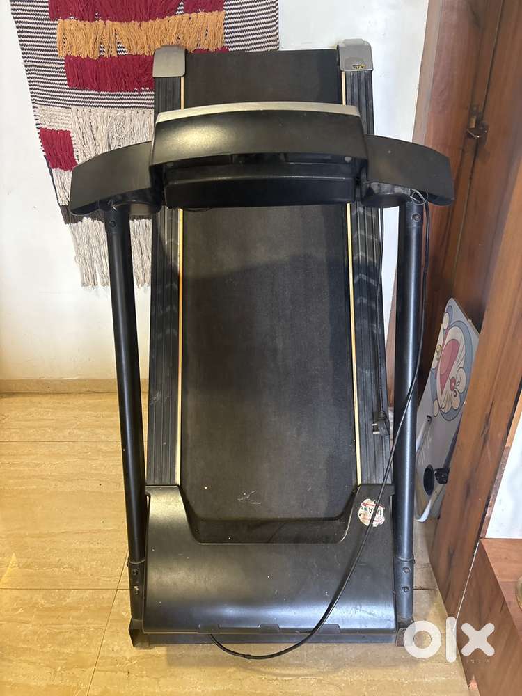 Treadmill in excellent condition - suitable for home Gym