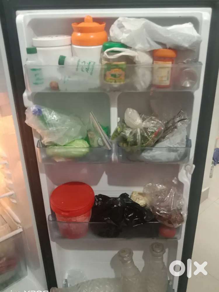 SAMSUNG FRIDGE RECENT MODEL