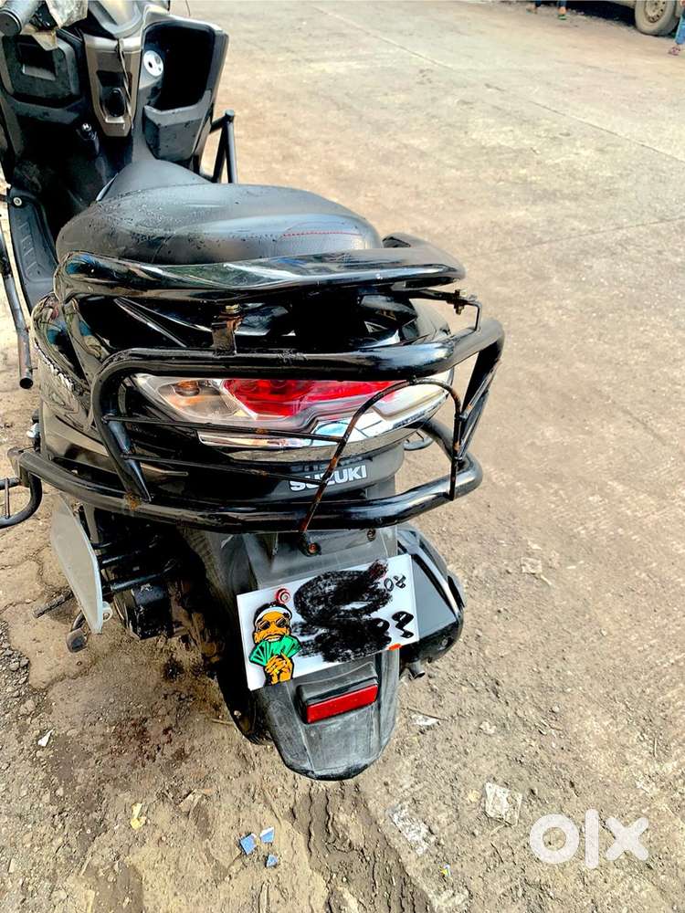 Double good condition.   Arjunt sell.