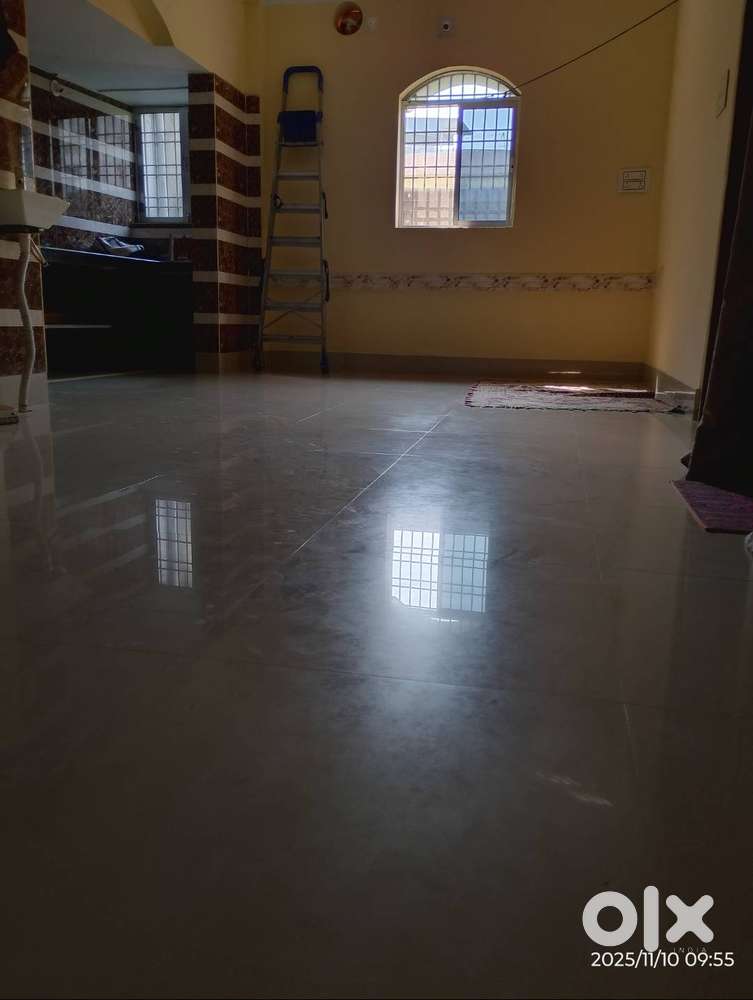2BHK GROUND FLOOR IN A HOUSE