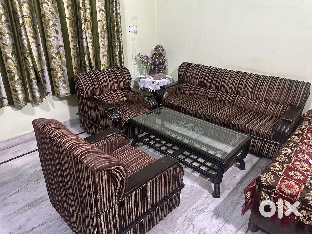 Wooden Sofa Set (3 + 1 + 1) + table