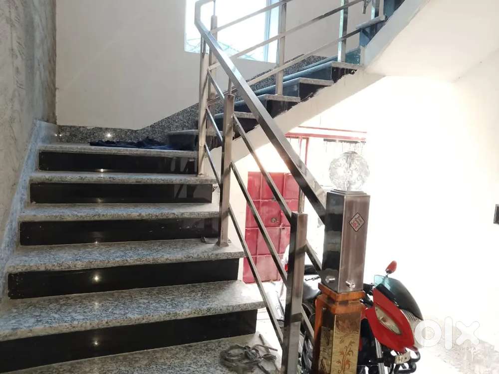 Commercial place on magazine road near baksibari rent for small family