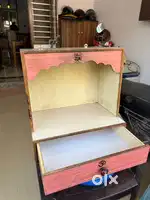 Wall mount mandir unit