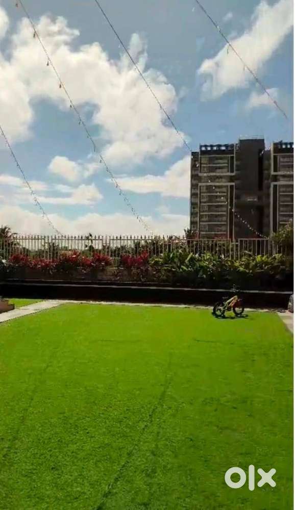 2 Bhk on rent @wakad Semi furnished family bachelor Allowed
