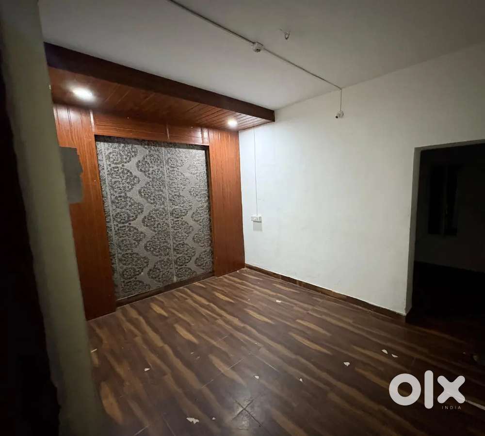 1BHK House on Rent for Family