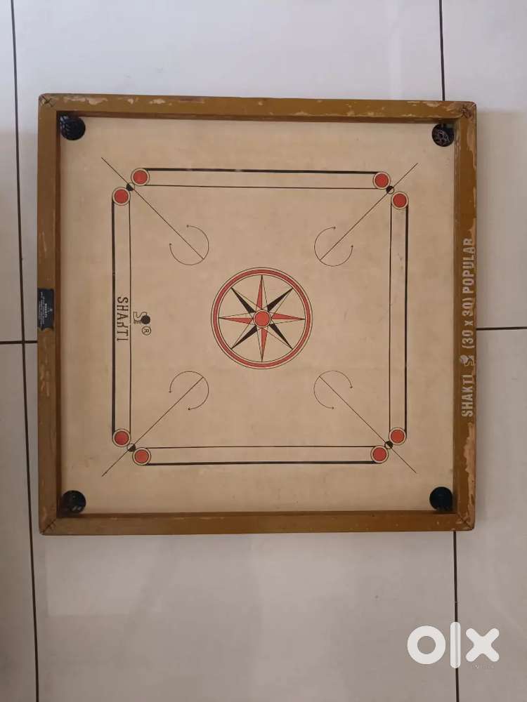 Carrom board in good condition