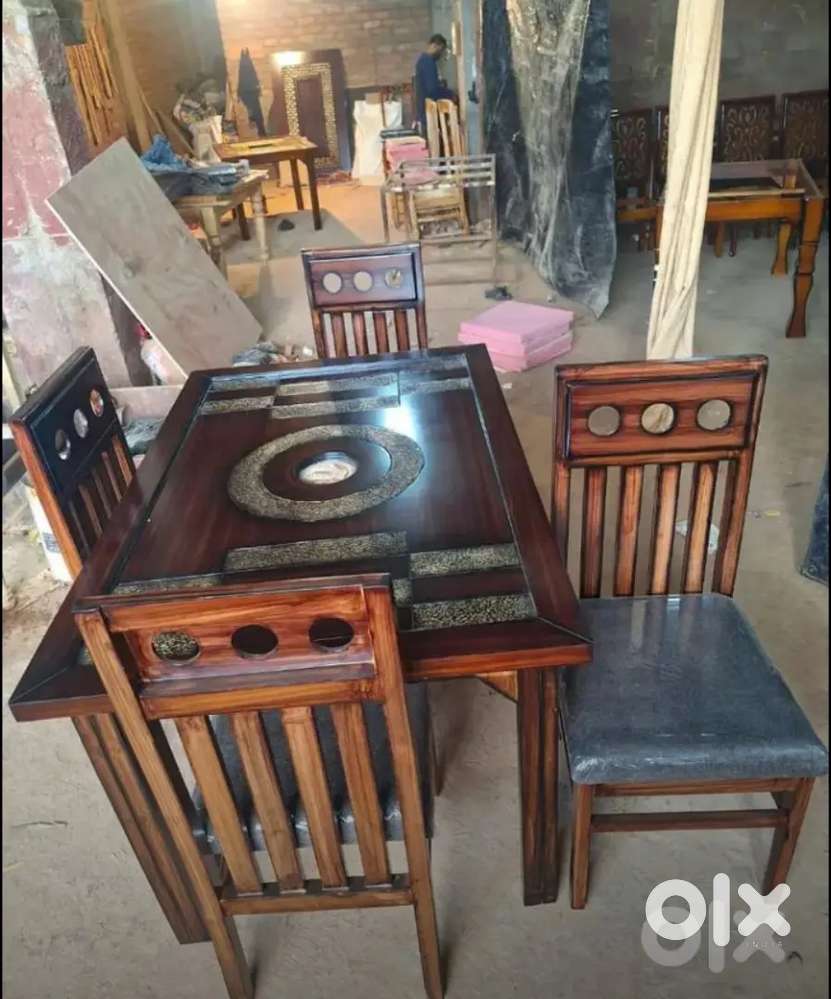 4 CHAIRS DINING TABLE AVAILABLE IN STARF FURNITURE