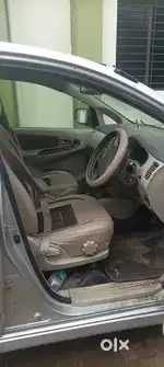 Toyota Innova 2013