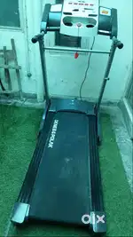High Premium Quality Deneb & Pollak Tread Mill Machine