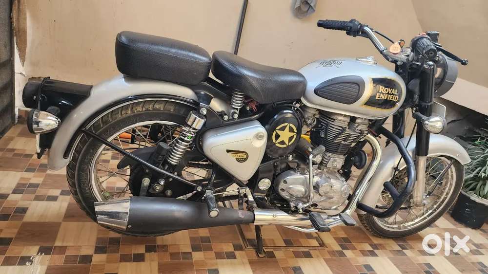 First Owner, 2017 model..new condition, scratch less