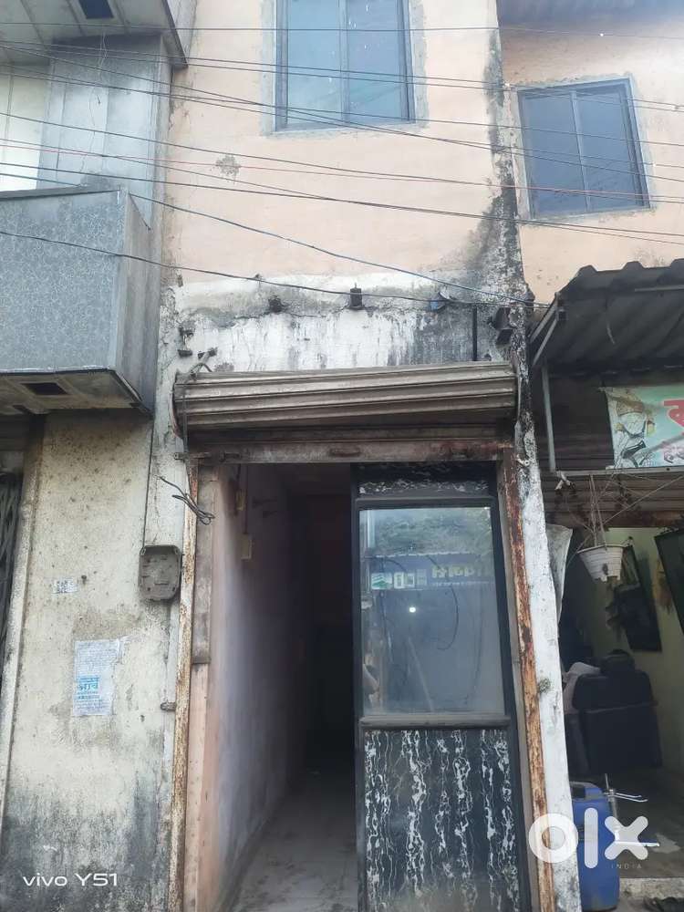 Shop is of 2 floors.