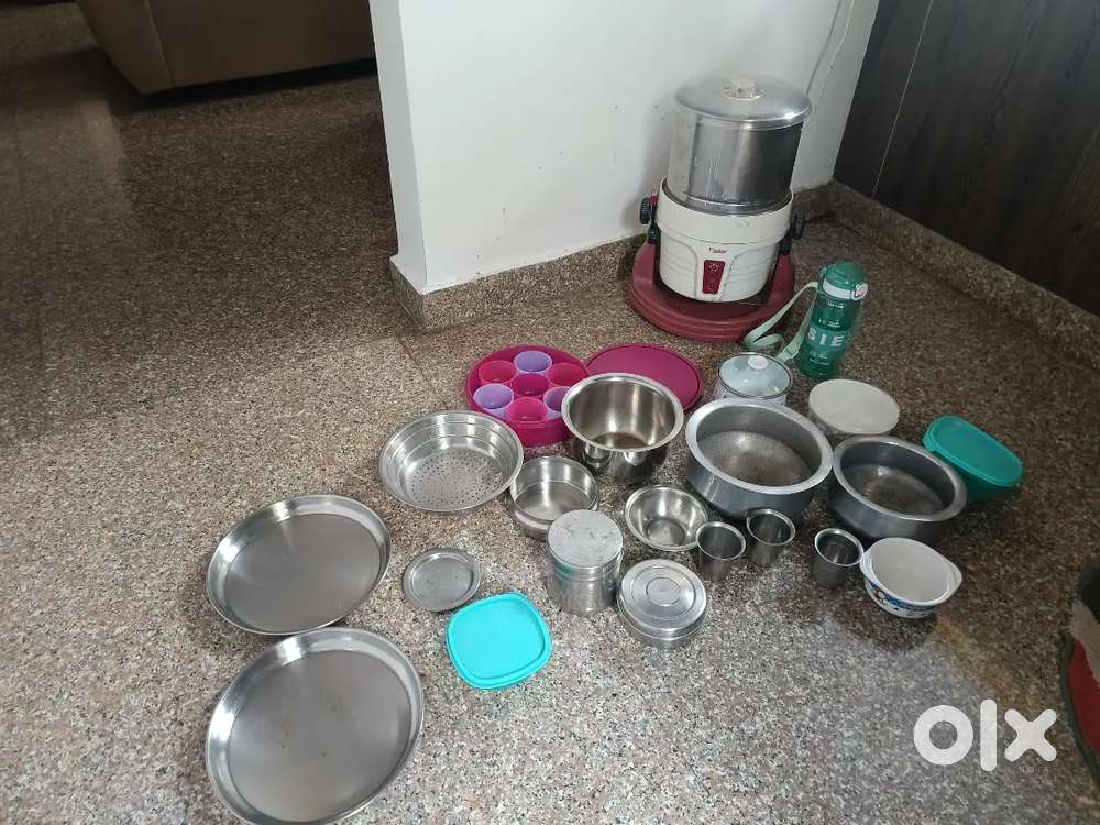 Prestige grinder and other kitchen utensils