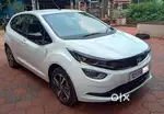 Automatic Tata Altroz 2022 Petrol Well Maintained