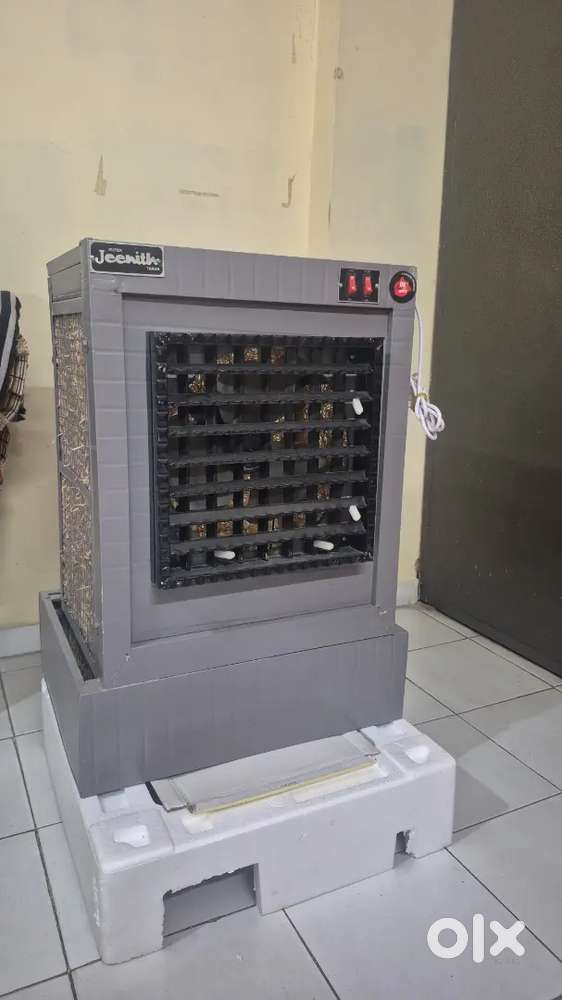 COOLER FOR SALE VERY LESS USED