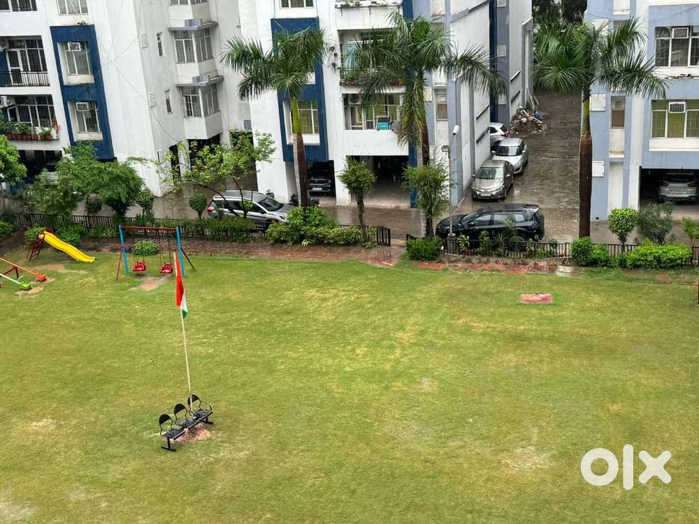 3 bhk flat for sale in Spangle Condos Dhakauli, Zirakpur