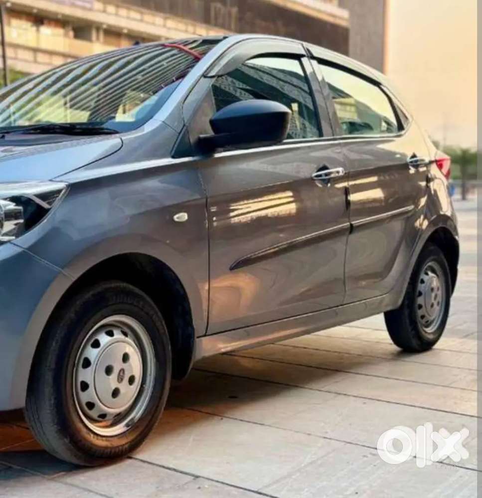 Tiago 2018 xm RIM with tyres