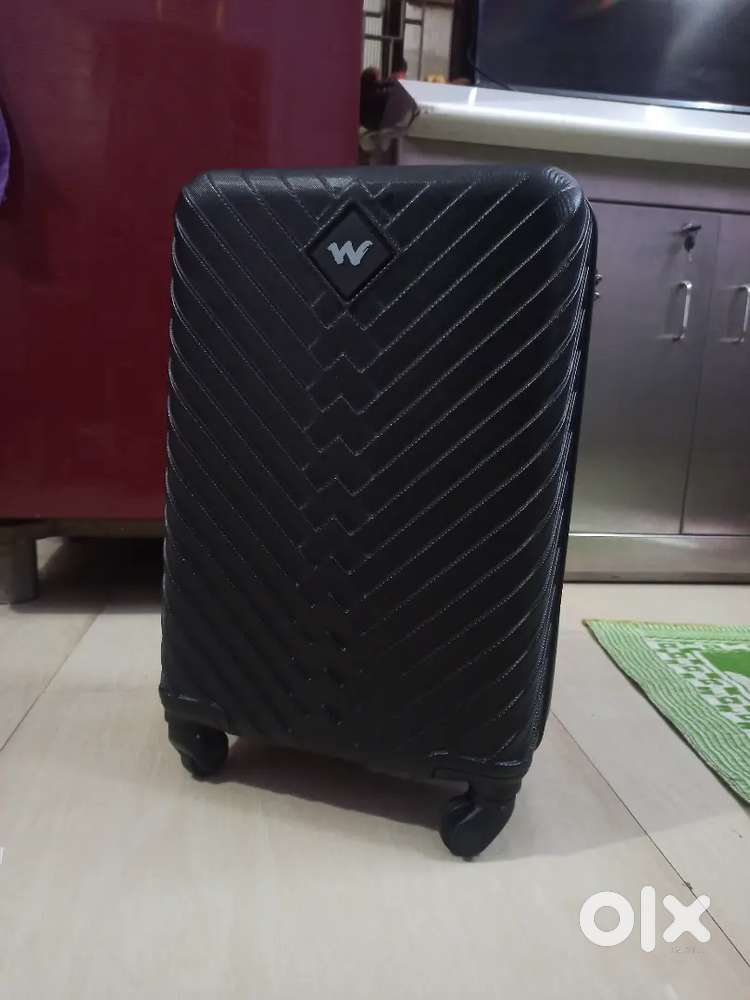 WILDCRAFT CABIN SIZE TROLLEY/ SUITCASE