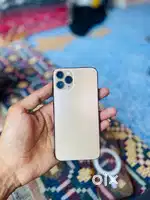 Iphone 11 pro fresh condition all orignal bettry health 72 gold clr