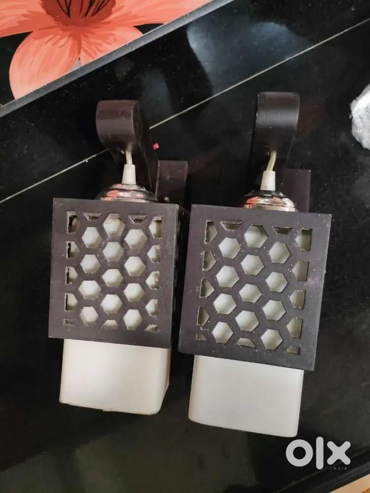 2 pieces wall lamp