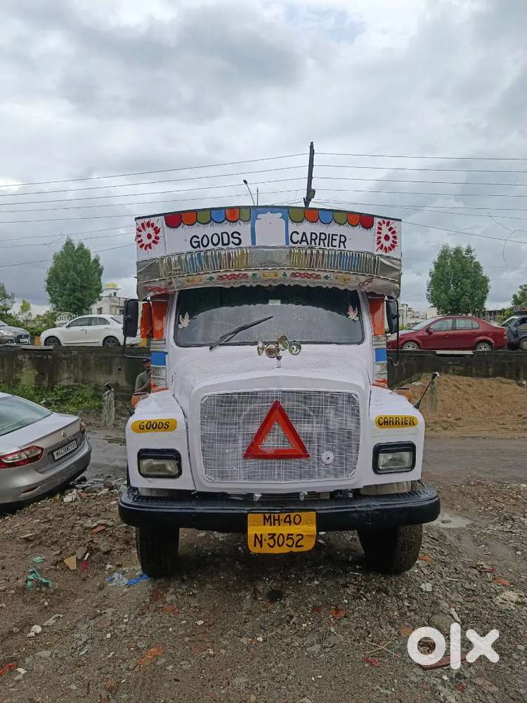 Tata 6 tyre Tipper body