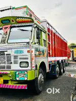 TATA 3518 28 FOOT