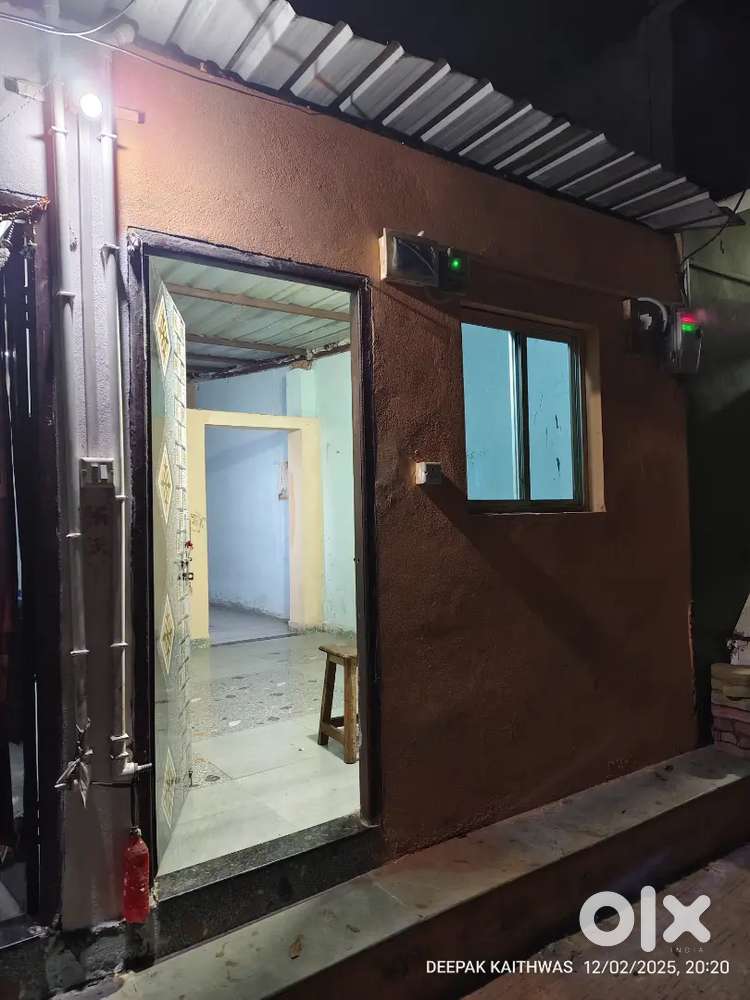 1RK  hous rent Bakshi baag basti 1 RK leth bath attached