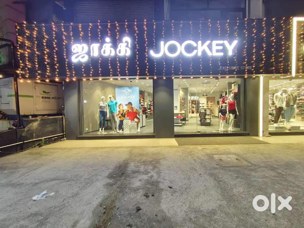SALES EXECUTIVE FOR JOCKEY SHOWROOM