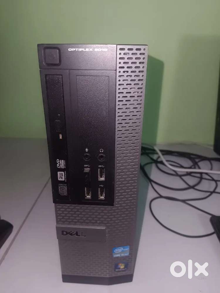 6 PCs Dell Available