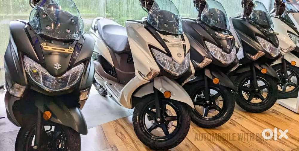 Suzuki Burgman brand New scooter ride low initial payment at Chennai