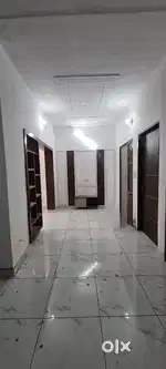 2 Bhk apartment in new colony, closed colony with security Guard