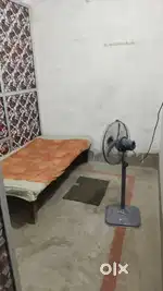 SINGLE ROOM +BED +TABLE +FREE WIFI +PARKING ONLY @₹1,799