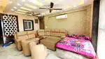 3bhk full furnish ultra luxury flat near vibhuti khand parijat soceity