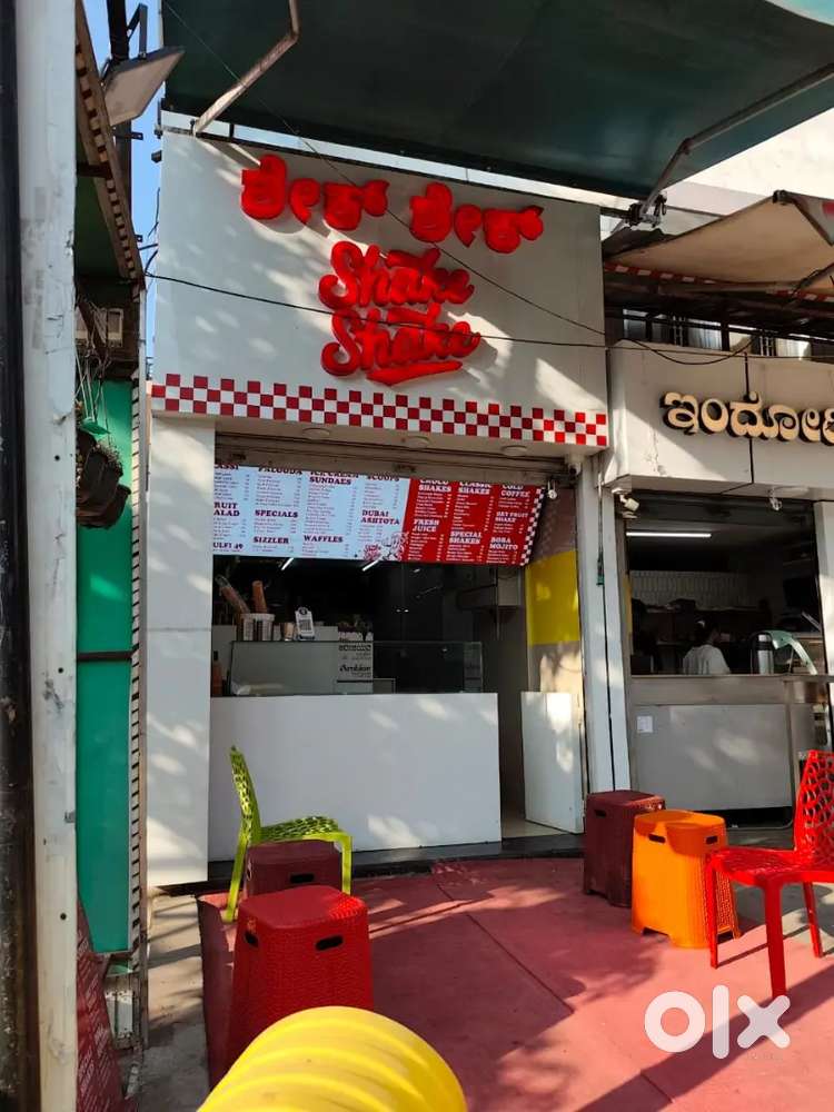 Shake Shake juice shop for sale