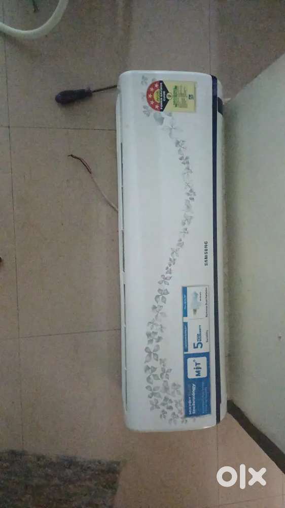 Used air condittioner available