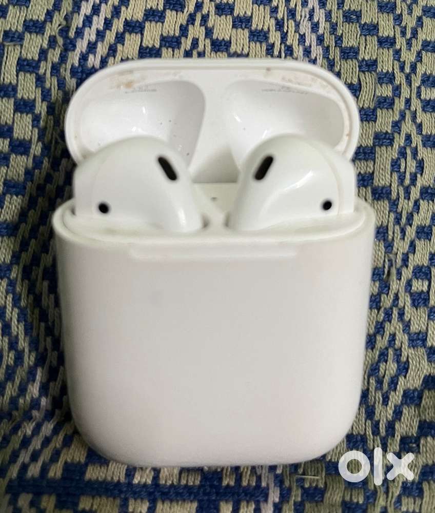 Apple airpods (2nd gen)