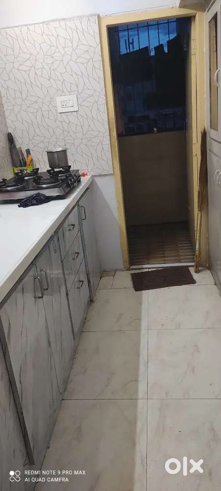 Siripuram Prime location Super  3 bedroom flat  3 western toileo